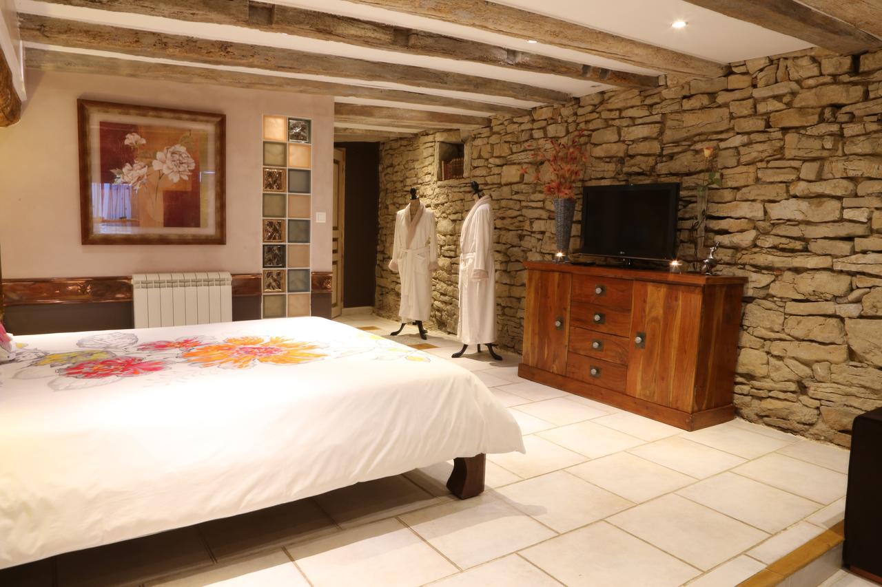 Chambres D'Hotes Le Repere Des Anges Et Spa Larnod Exteriör bild